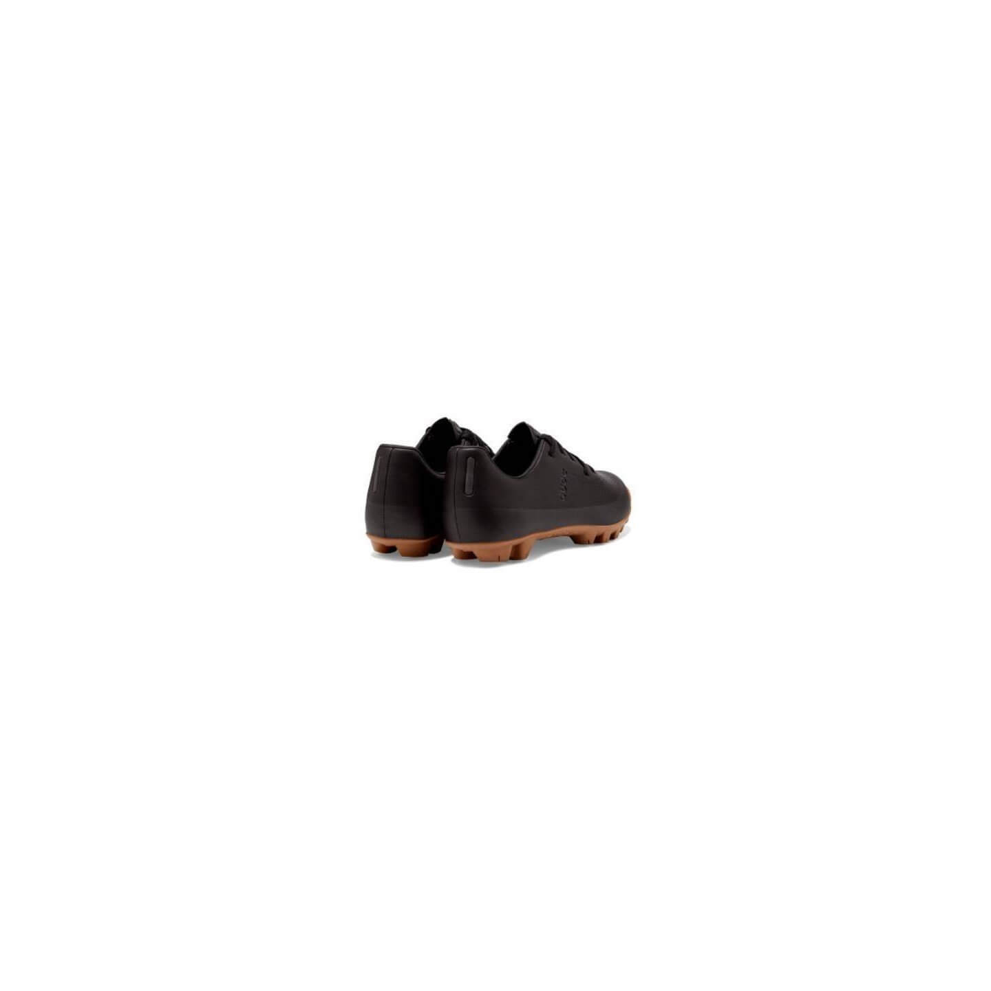 ZAPATILLAS QUOC GRAVEL GRAN TOURER NEGRAS 2023