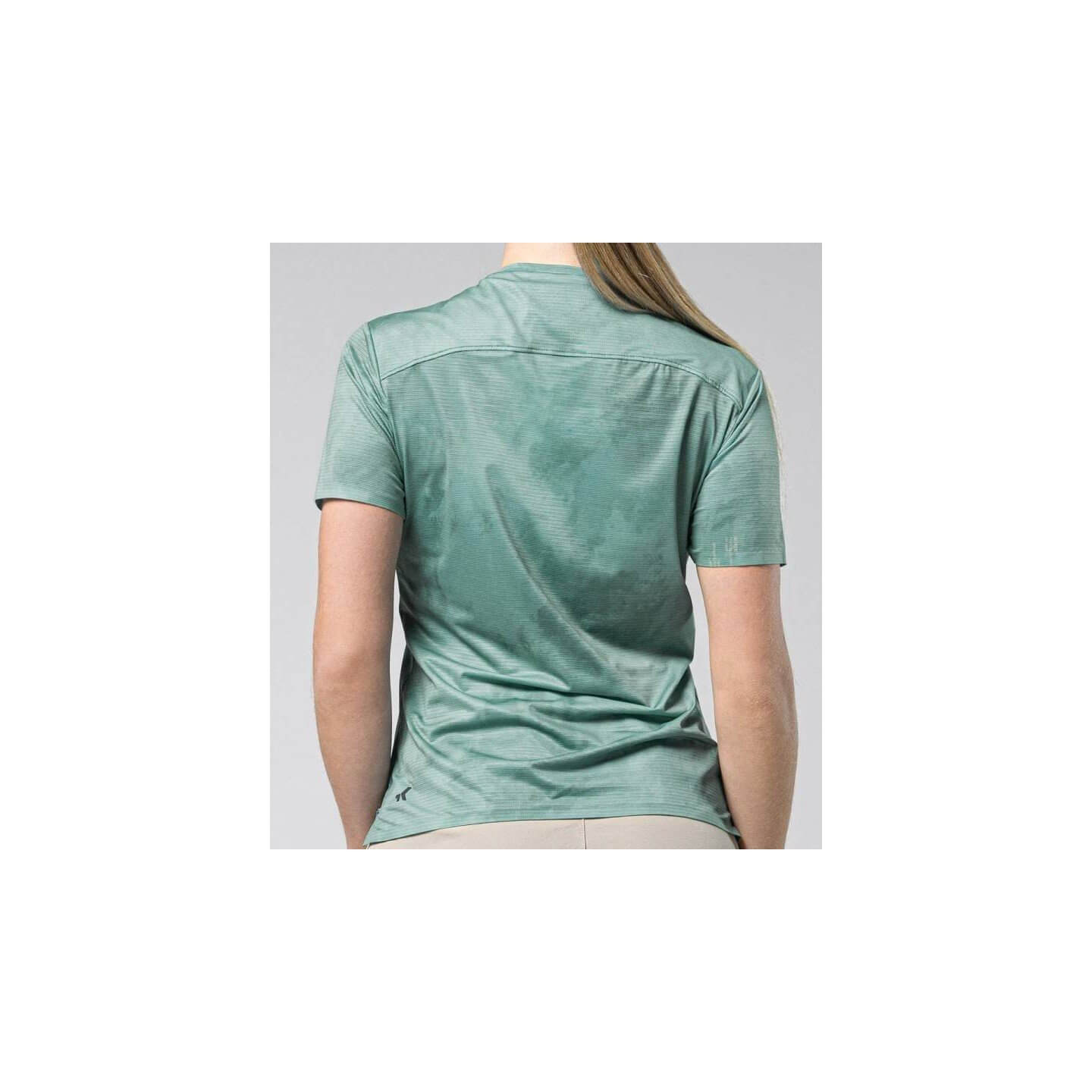 CAMISETA GOBIK MUJER TECH SPRUCE 2024