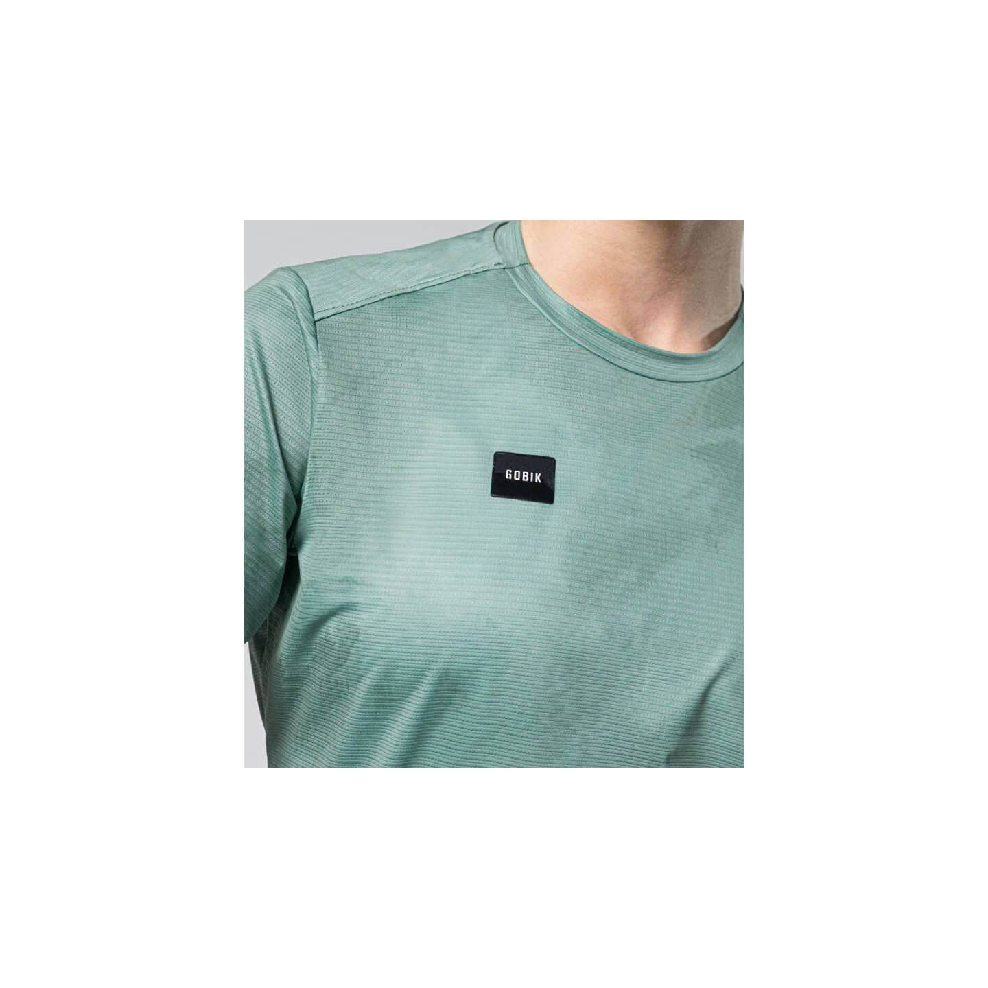 CAMISETA GOBIK MUJER TECH SPRUCE 2024