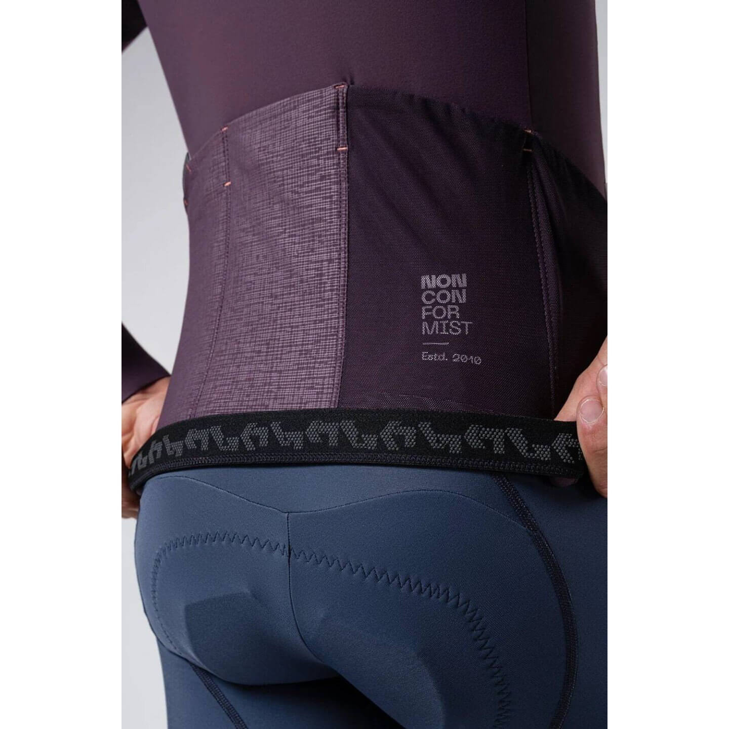 MAILLOT LARGO GOBIK PACER SOLID NIGHTSHADE HOMBRE