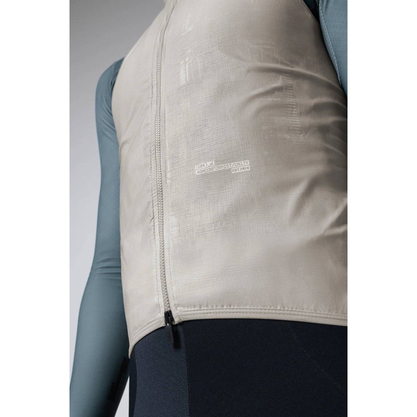 CHALECO GOBIK PLUS 2.0 MOONSTRUCK