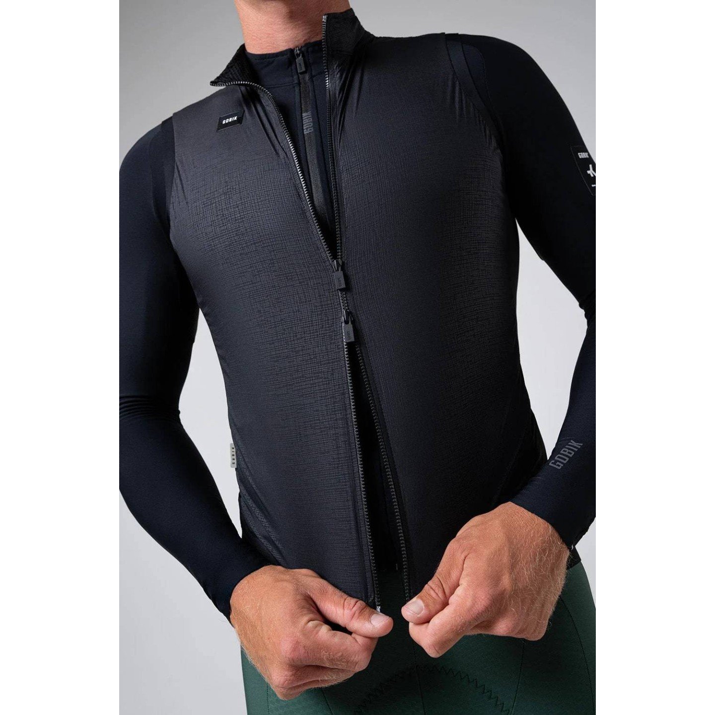 CHALECO GOBIK VECTOR 2.0 CROW HOMBRE