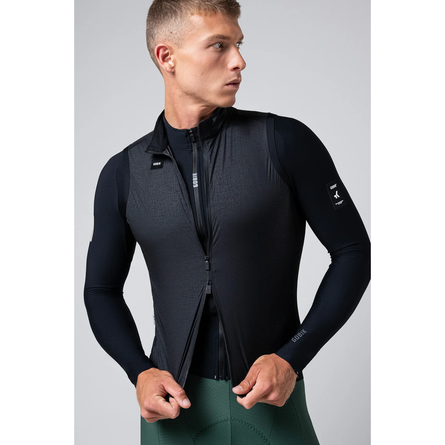 CHALECO GOBIK VECTOR 2.0 CROW HOMBRE | Ravet Bike