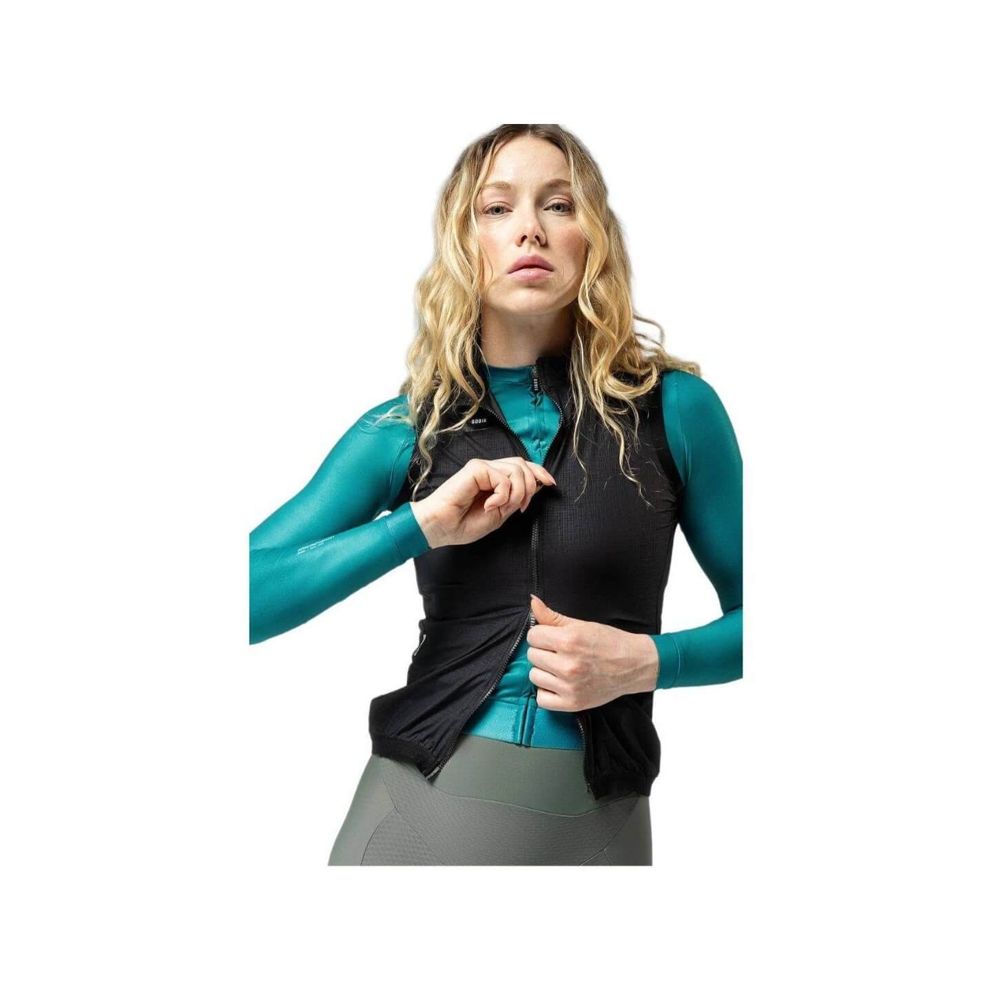 CHALECO GOBIK VECTOR MUJER CROW | Ravet Bike