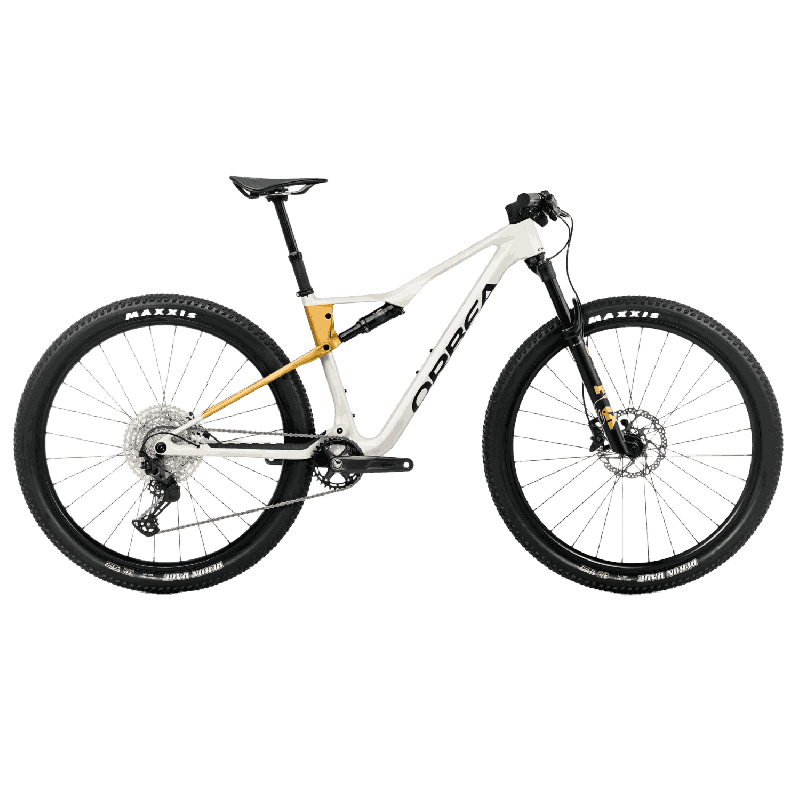Orbea Oiz M30 Ivory White: bici XC de carbono